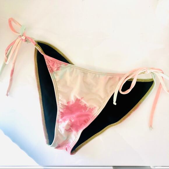 NEW TAVIK REVOLVE Black Tie Dye Scrunch Side Tie Bikini Bottom Swimsuit Swim M - Picture 2 of 7